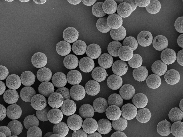 Conductive Silver-Coated Monodisperse Silica Microspheres 2.3g/cc to 4.1g/cc, CV<10% - 2um to 9um