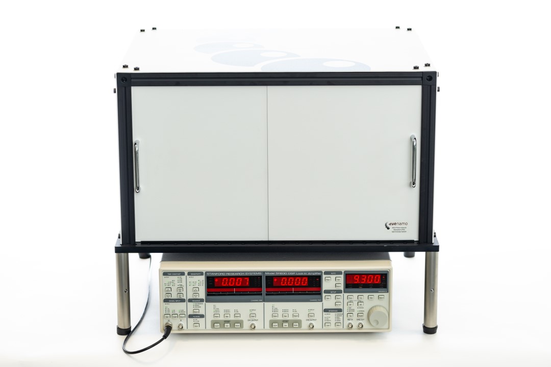 Photo-induced absorption spectroscopy (PIA) setup